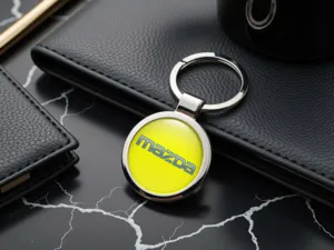 Mazda Personalisiert Schlüsselanhänger Glänzend Edel Metall